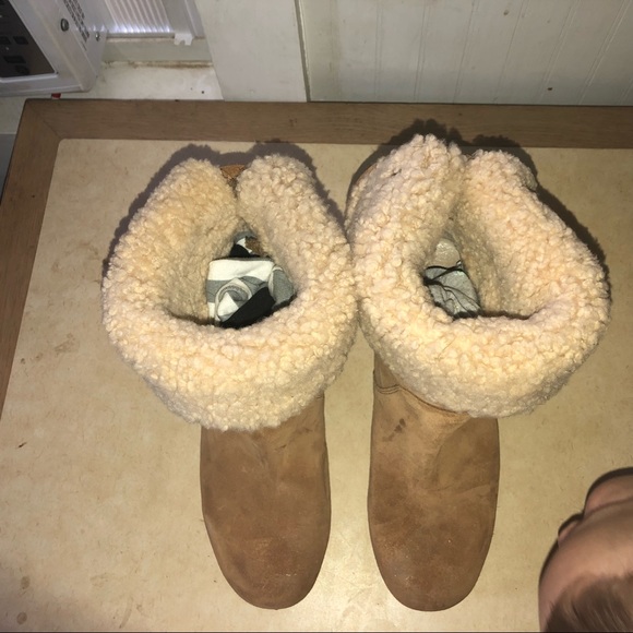 UGG shearling suede booties - Picture 3 of 8
